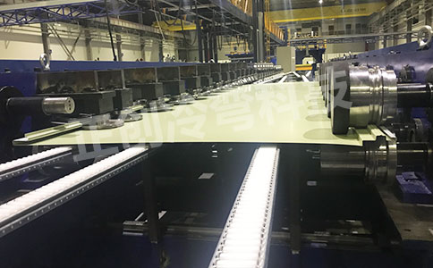 聚氨酯PU彩鋼瓦連續發泡成型機